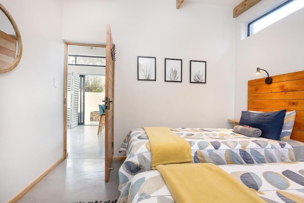 Mountain And Sea Cottage Hermanus Esterno foto